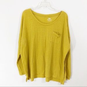 Old navy | mustard boyfriend basic tee